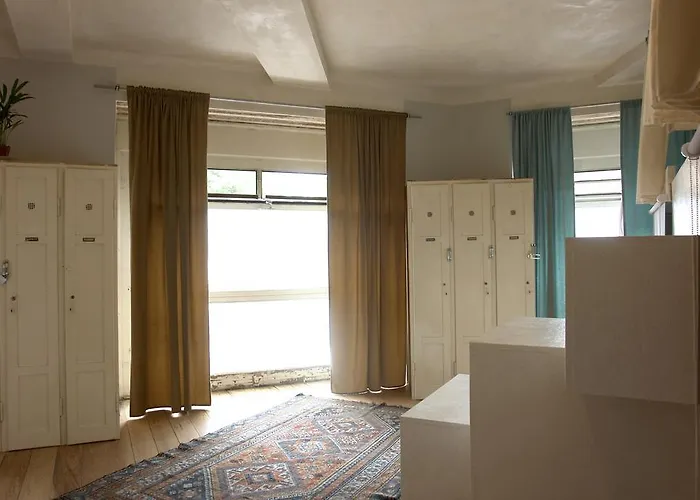 Ost-Apotheke Hostel